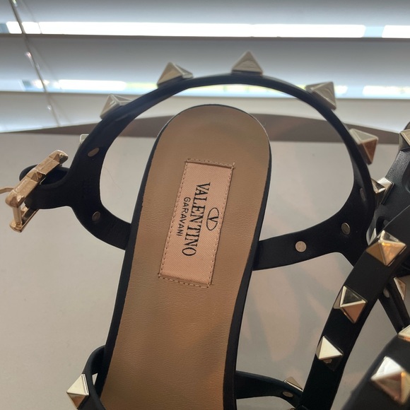 VALENTINO Garavani Rockstud 60 leather sandals - Picture 5 of 10